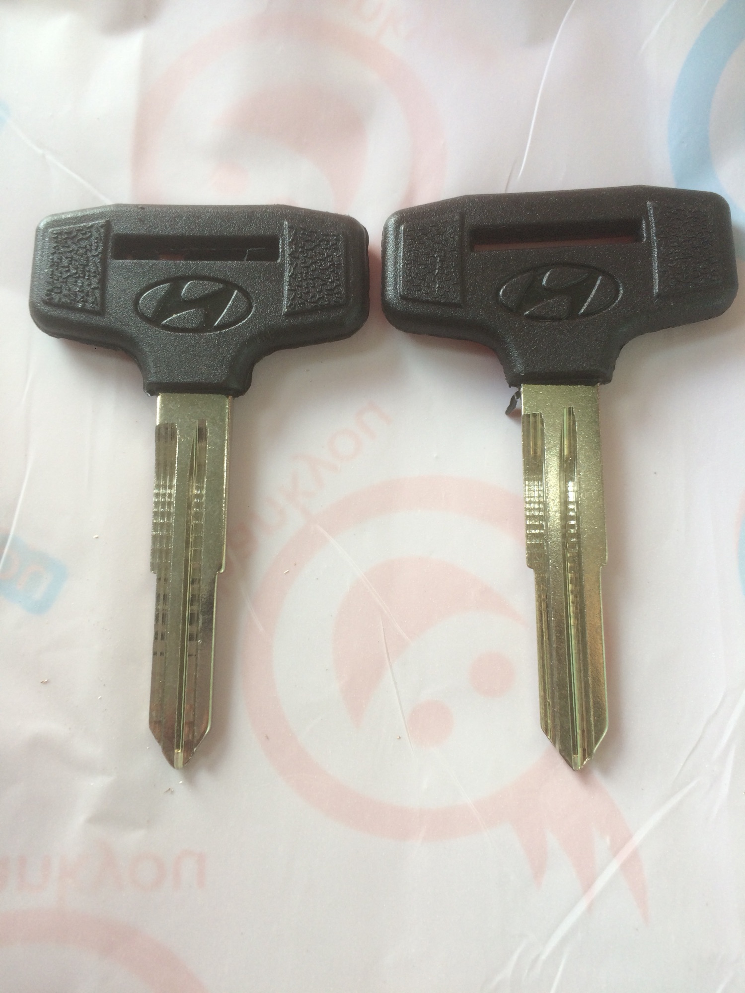 Phôi chìa khoá huyndai rảnh phải ( 2 chìa )