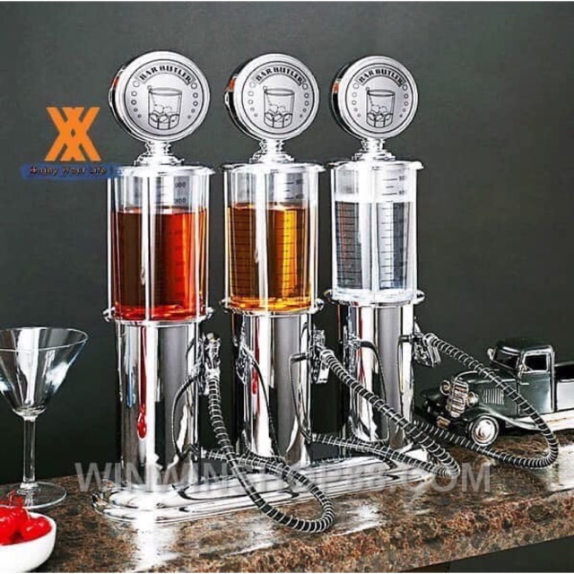 Bình rượu cây xăng