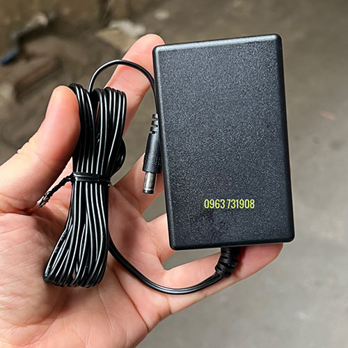 Adapter nguồn cho ổ cứng Seagate 12V