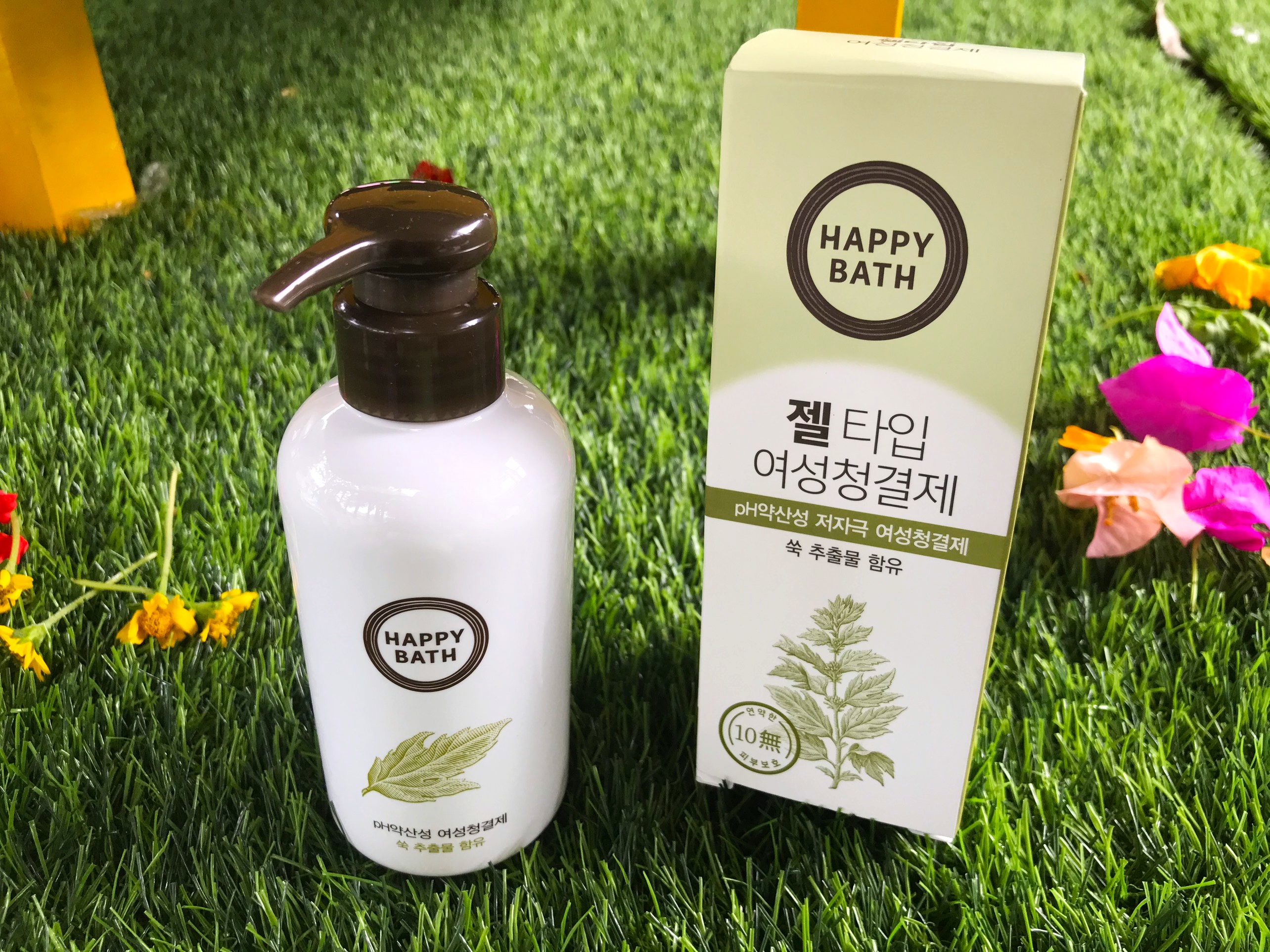 Dung dịch vệ sinh phụ nữ Happy Bath 200ml