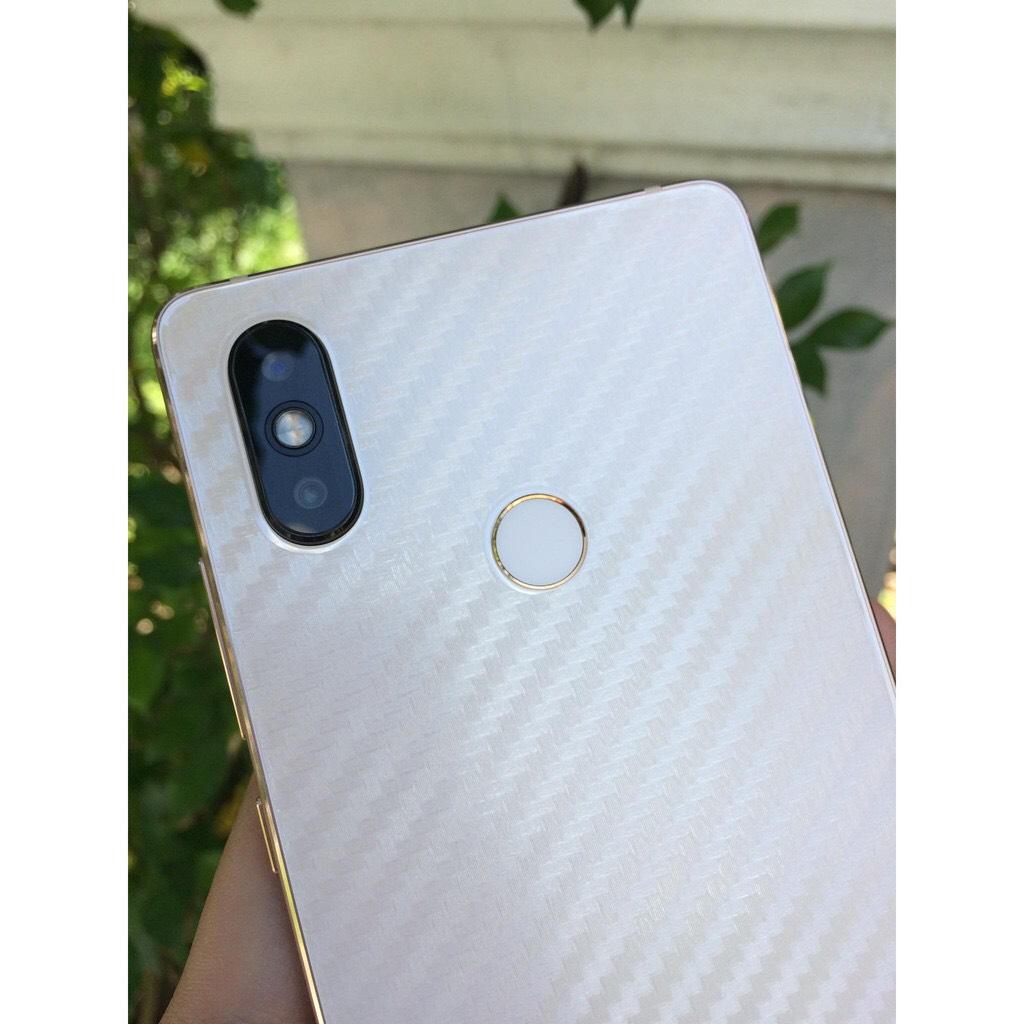 DÁN VÂN CARBON MẶT LƯNG XIAOMI MI 8 SE