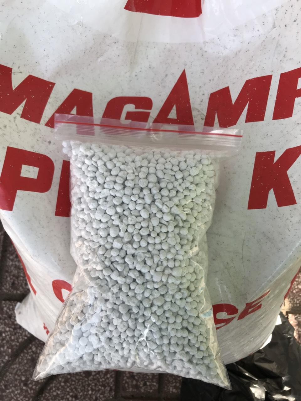 Phân bón magampk 6-40-6-15 nhật bản hạt trắng kích thước 3mm gói 200g