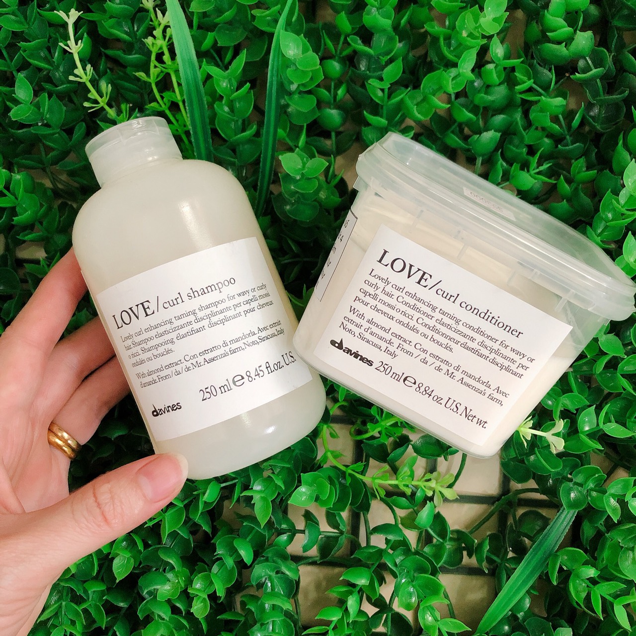 DẦU GỘI DAVINES LOVE CURL DÀNH CHO TÓC XOĂN 250ML .