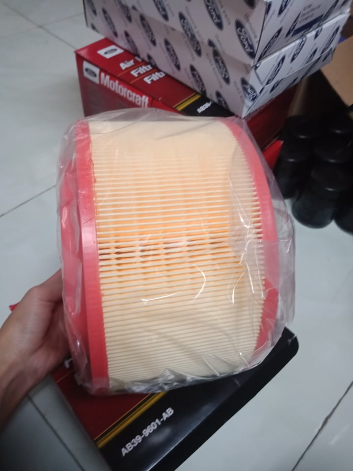 Lọc gió động cơ Ford Ranger CHÍNH HÃNG