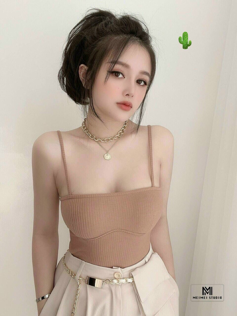 Áo croptop body 2 dây (có áo lót)