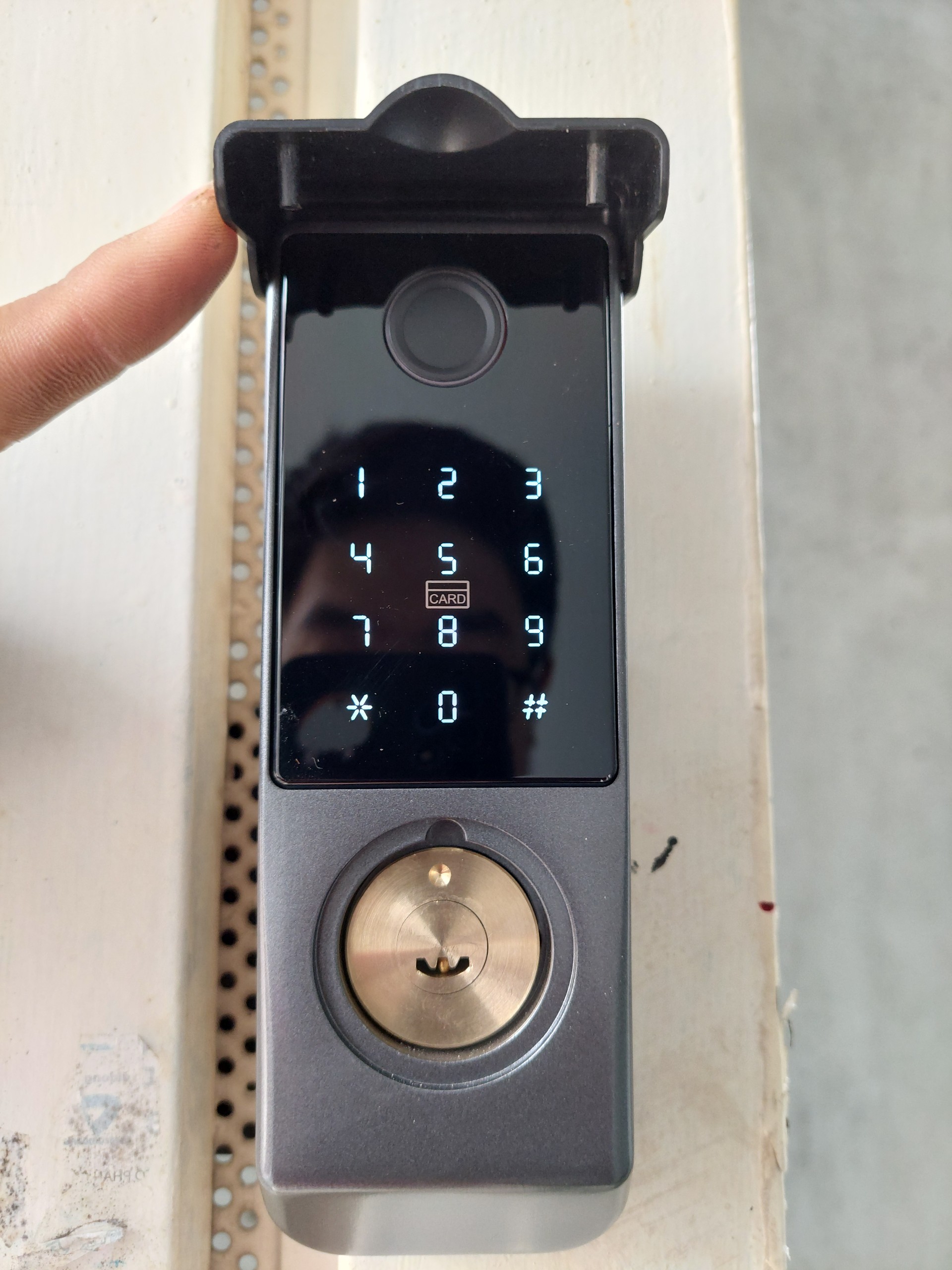 Khóa cổng sắt chống nước vân tay DÙNG APP TTLOCK