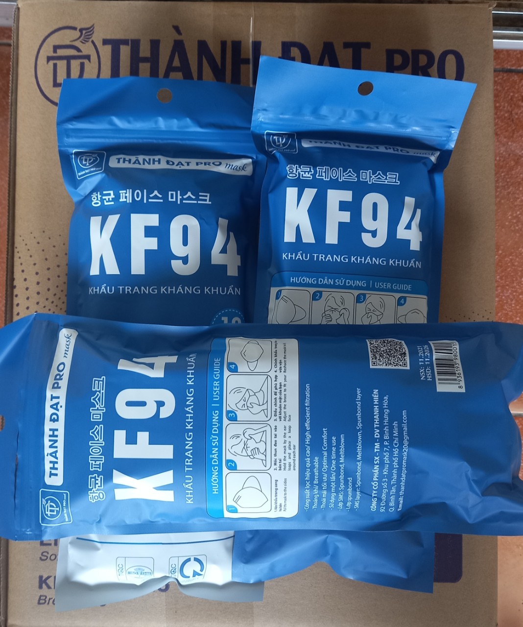 KHẨU TRANG KF94 THÀNH ĐẠT 2 BỊCH 20 CÁI TRẮNG