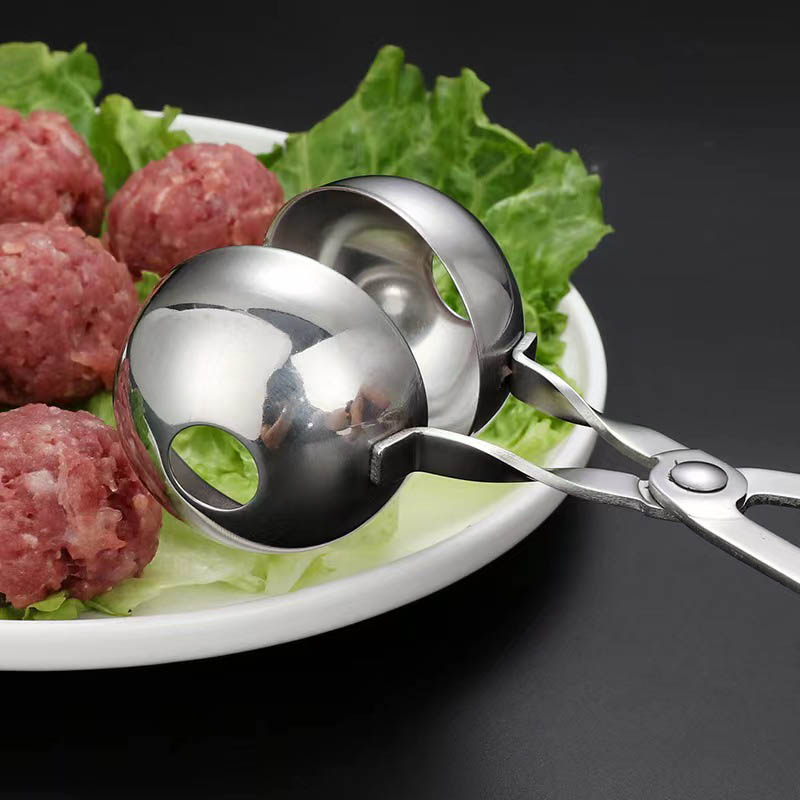 Teaspoons that make meatballs