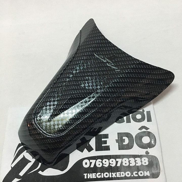 Ốp cóc đèn sau sh 2020 - 2021 - 2022 cacbon - phụ kiện trang trí carbon ốp đèn soi biển số xe Sh Việt 125i 150i