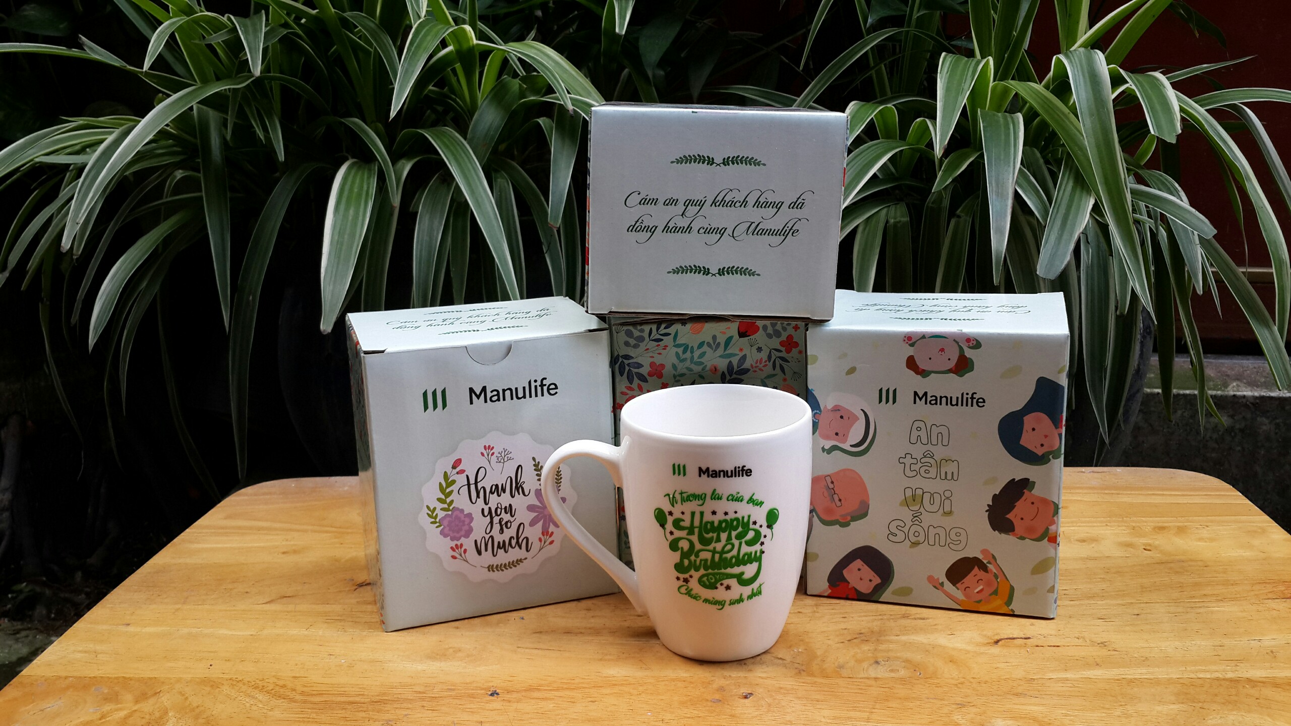 Ly sứ quà tặng Manulife (bộ 1 ly)