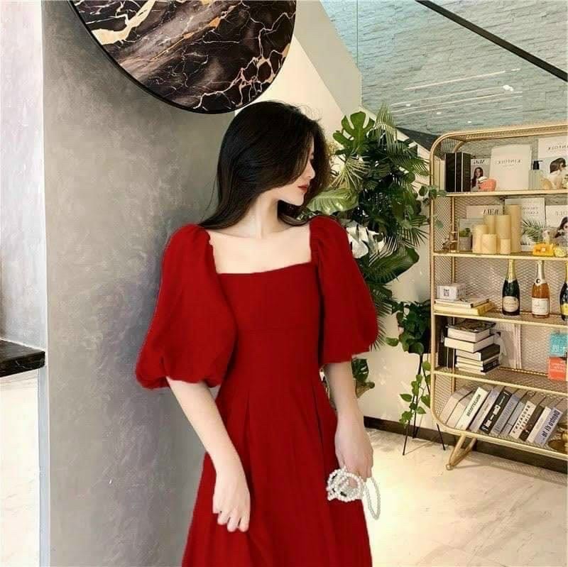Đầm đỏ tay lỡ form dài
