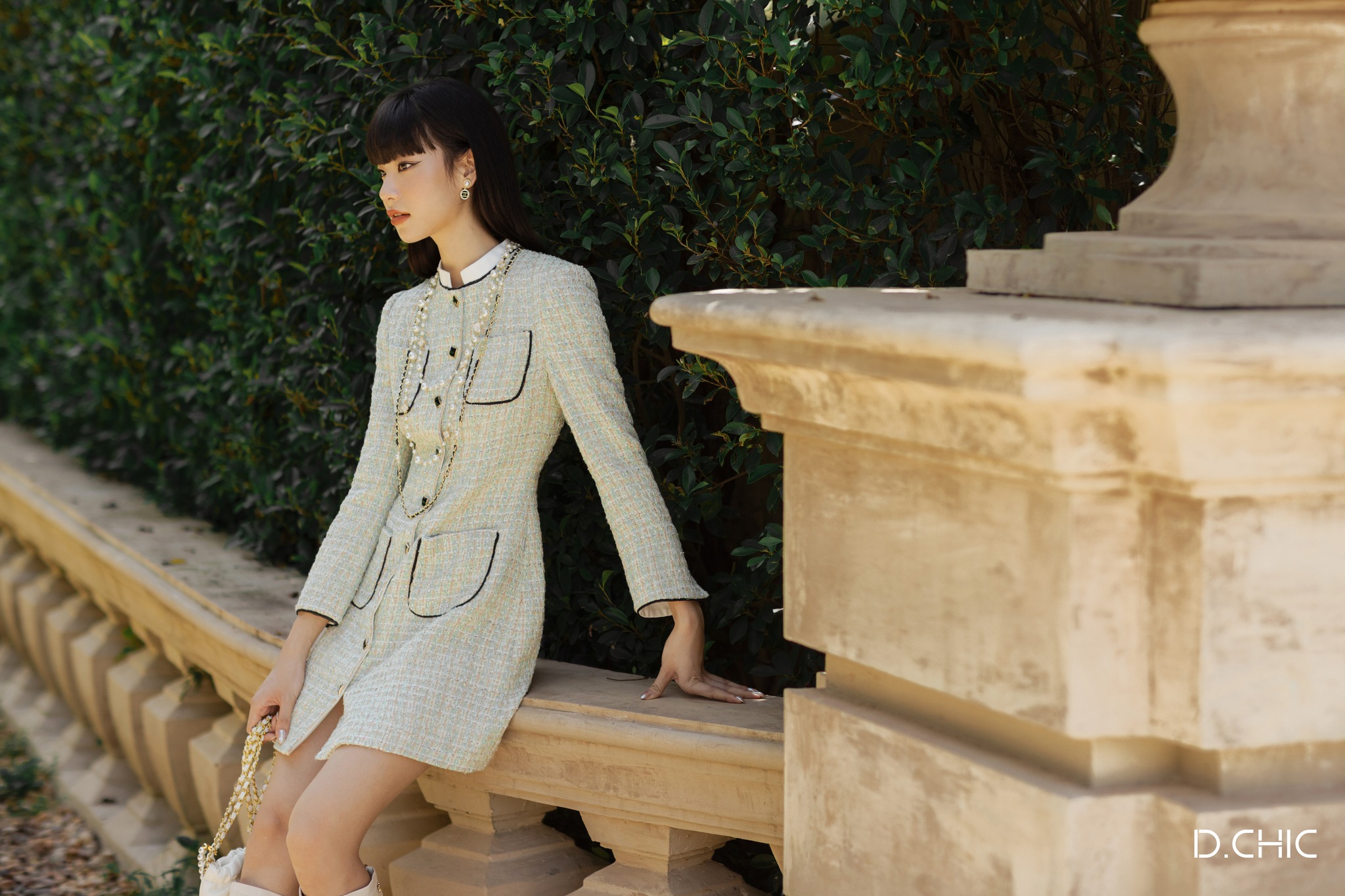D.CHIC Váy tweed ôm phối cổ 1 hàng cúc MS: 2813334