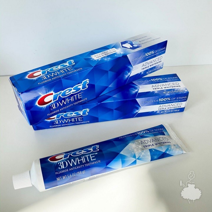 Kem Đánh Răng Giúp Làm Trắng Răng, Cho Răng Chắc Khỏe Crest 3D White Fluoride Anticavity Toothpaste 147g