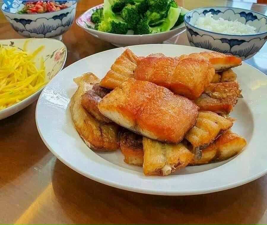 HCM Cá dứa nuôi 1 nắng nguyên con