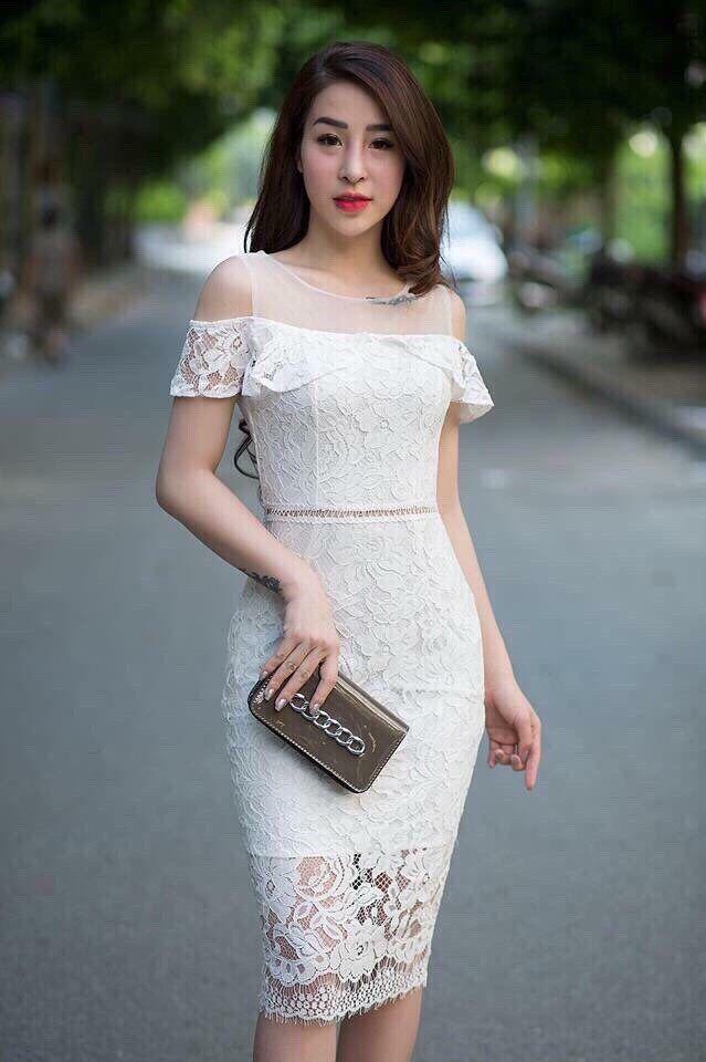 Đầm ôm ren cut out vai đô lưới V-D0KN17