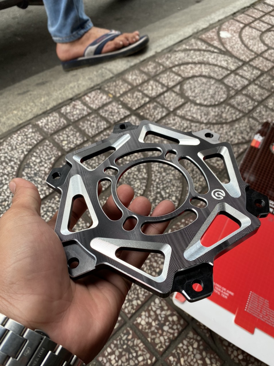 LÒNG ĐĨA CNC 3D MẪU BREMBO WINNER- ĐỒ CHƠI XE MÁY