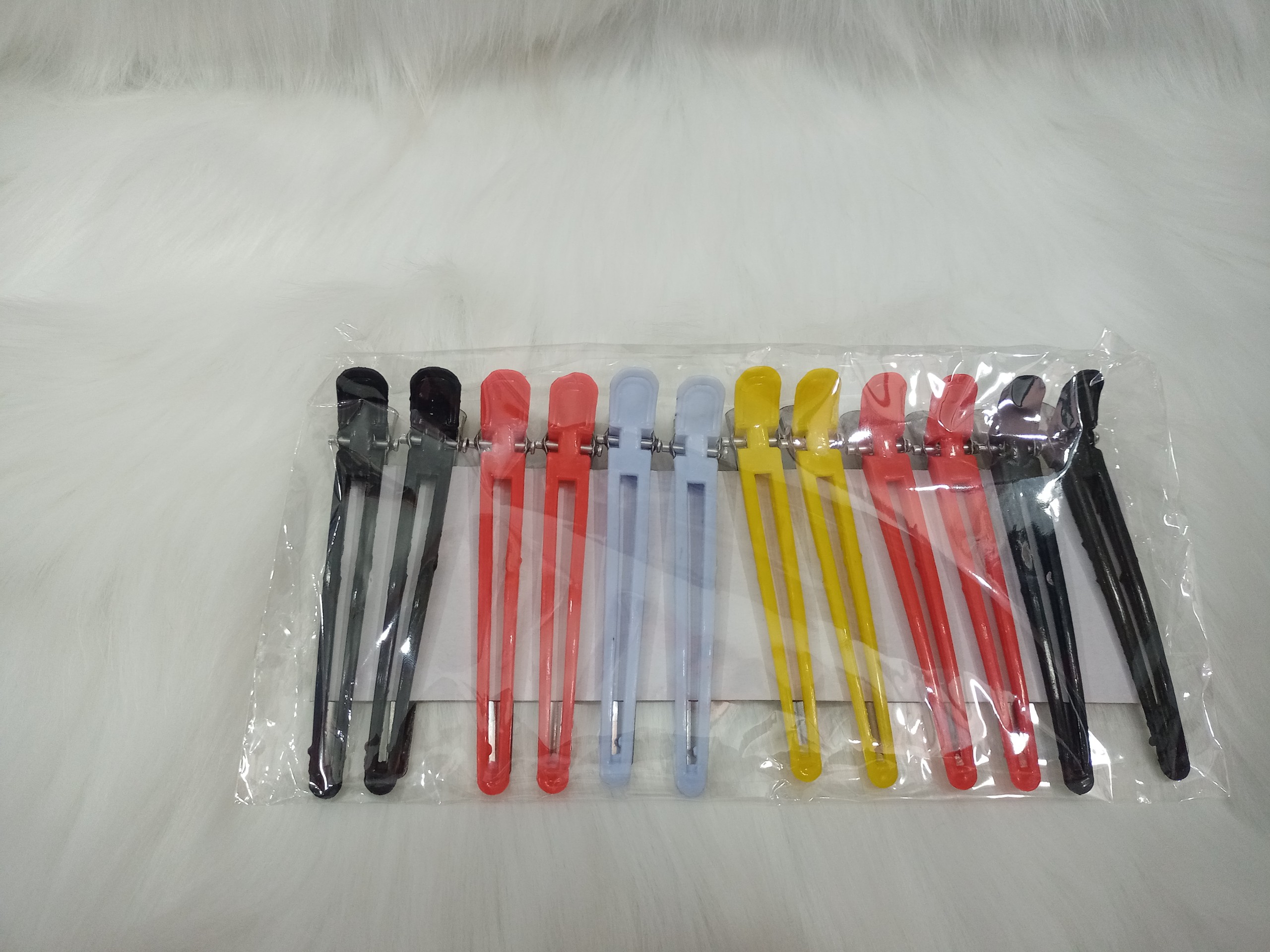 12 chiếc kẹp Vịt