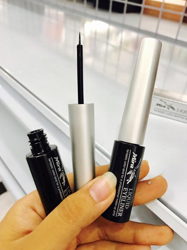 Kẻ mắt nước Aroma Liquid Eyeliner Cao cấp Hàn Quốc 7ml