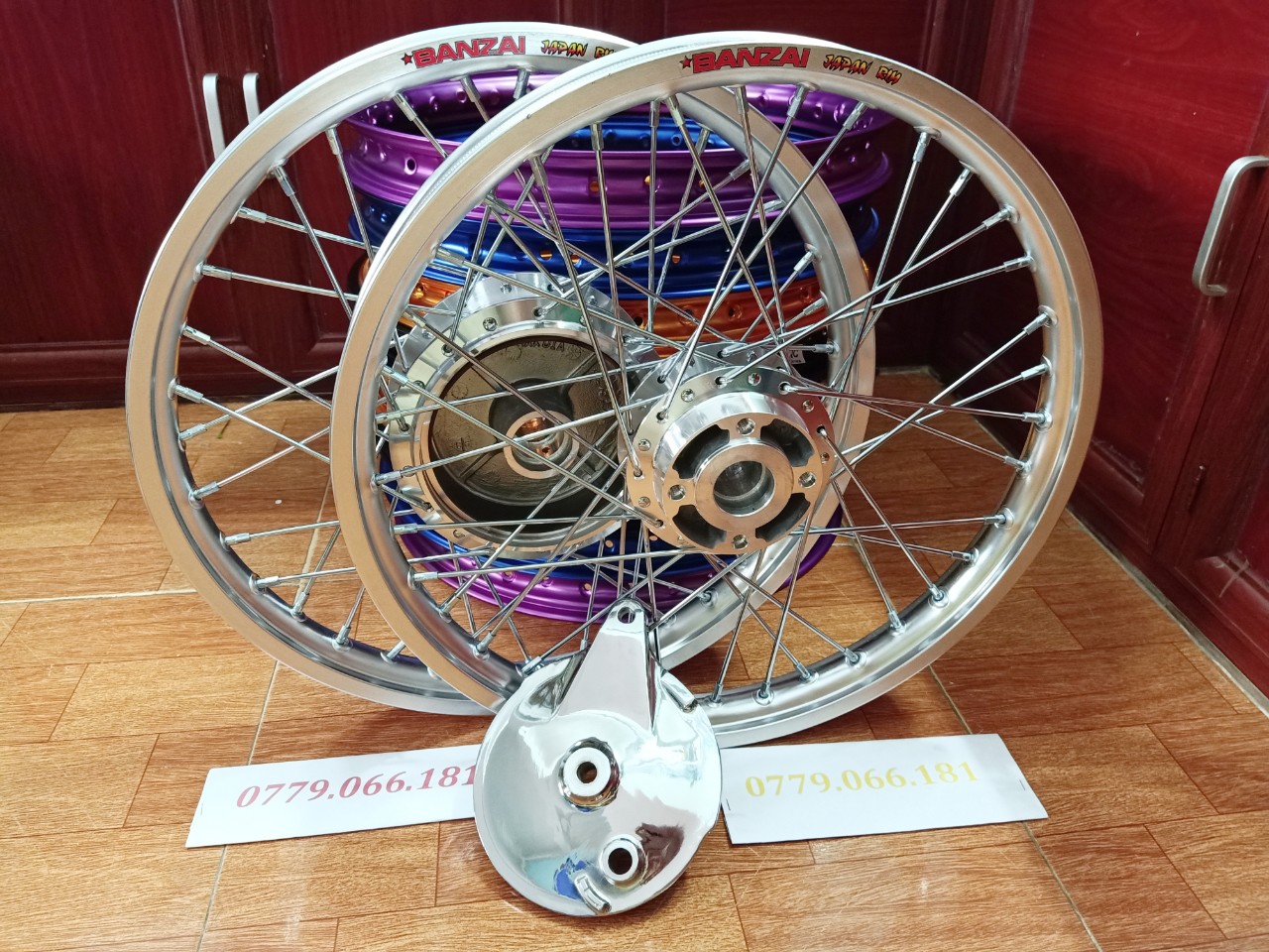 BÁNH CĂM SIRIUS JUPITER EXCITER 2006-2010 1 ĐĨA TRƯỚC KÈM MÁ ĐÙM SAU NIỀNG BANZAI DALE SOLUTE SHOPPER 1.4&1.4 THÁI LAN CÓ NHIỀU MÀU SẮC GẮN VỪA NHƯ ZIN KHÔNG CHẾ