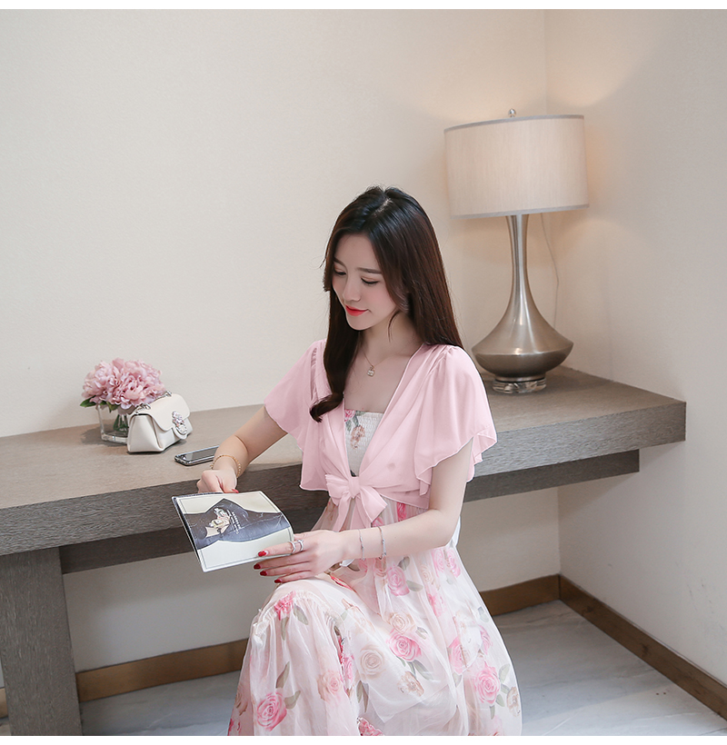 Áo khoác voan thắt nơ nhẹ nhàng