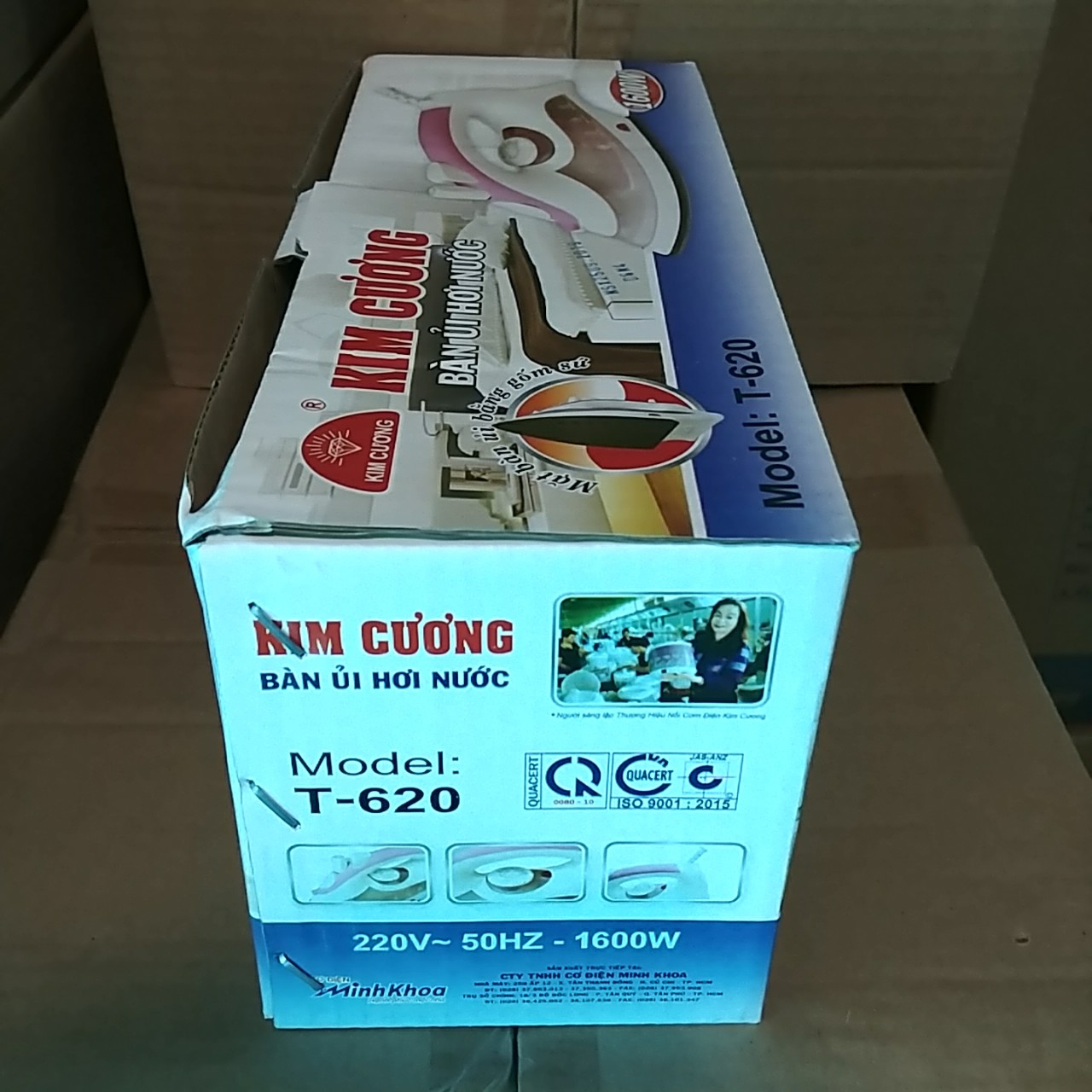 [HCM]Bàn ủi hơi nước kim cương T-620