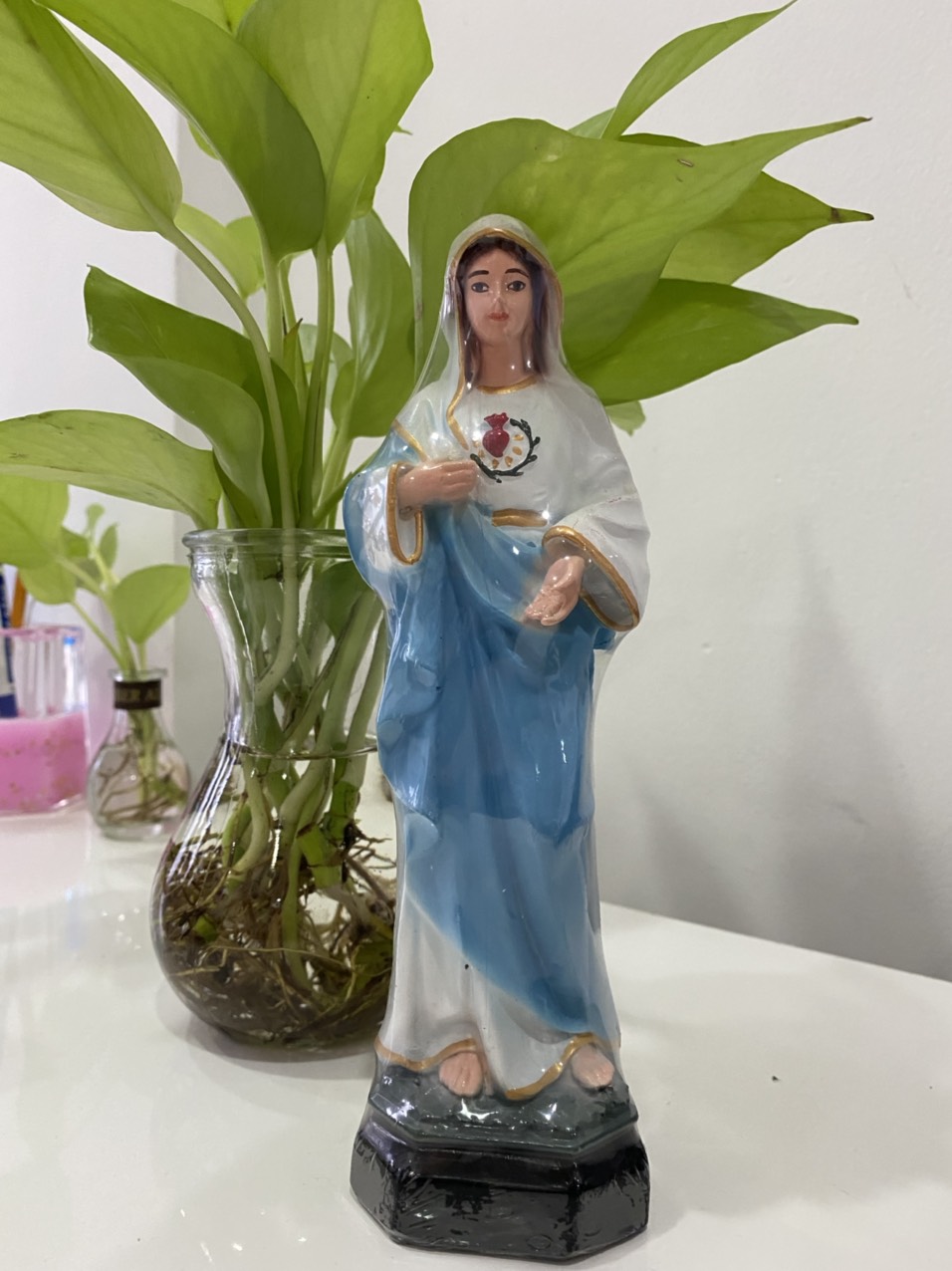 388. Đức Mẹ trái tim 20cm