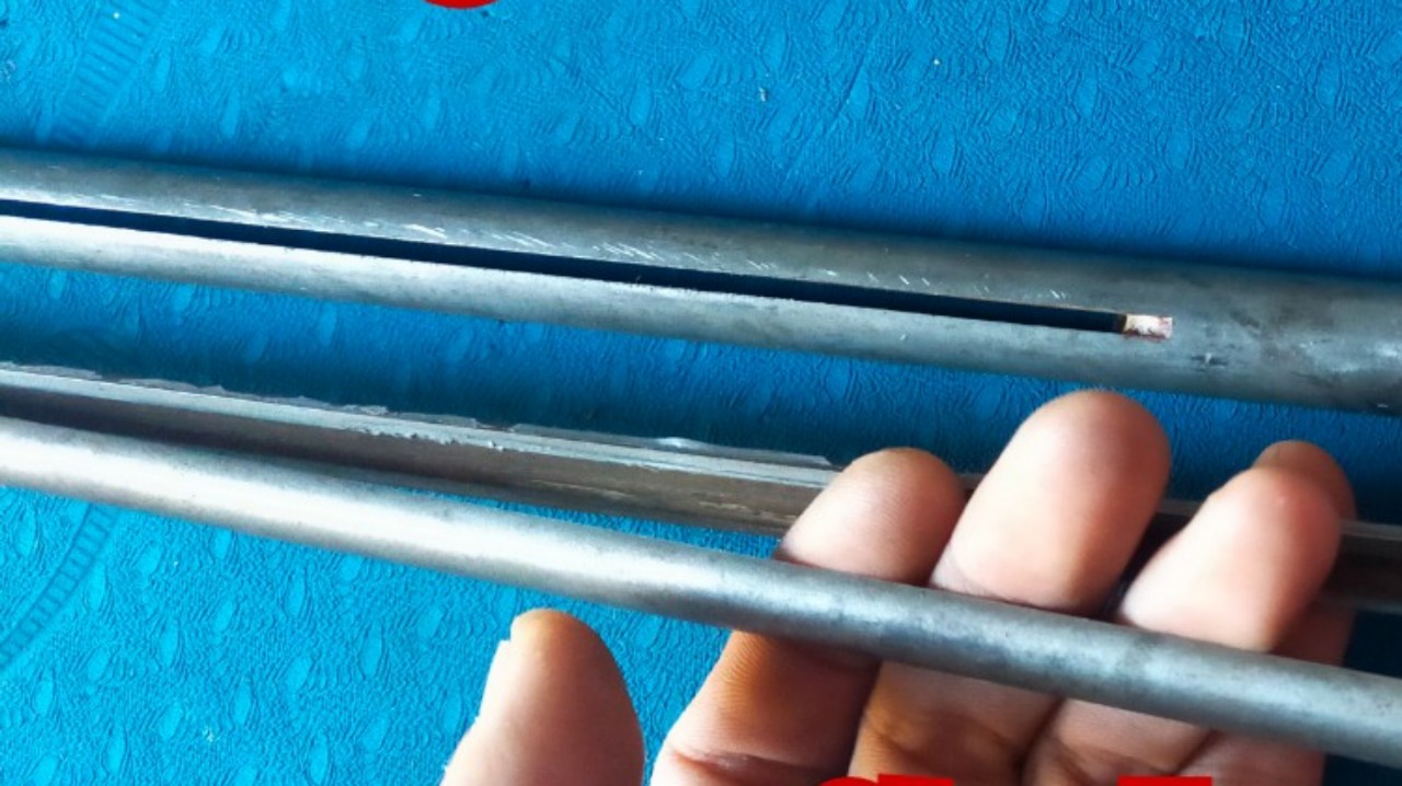 ống thép đúc rọc rãnh lỗ 6.4mm phi 12 dài 70cm