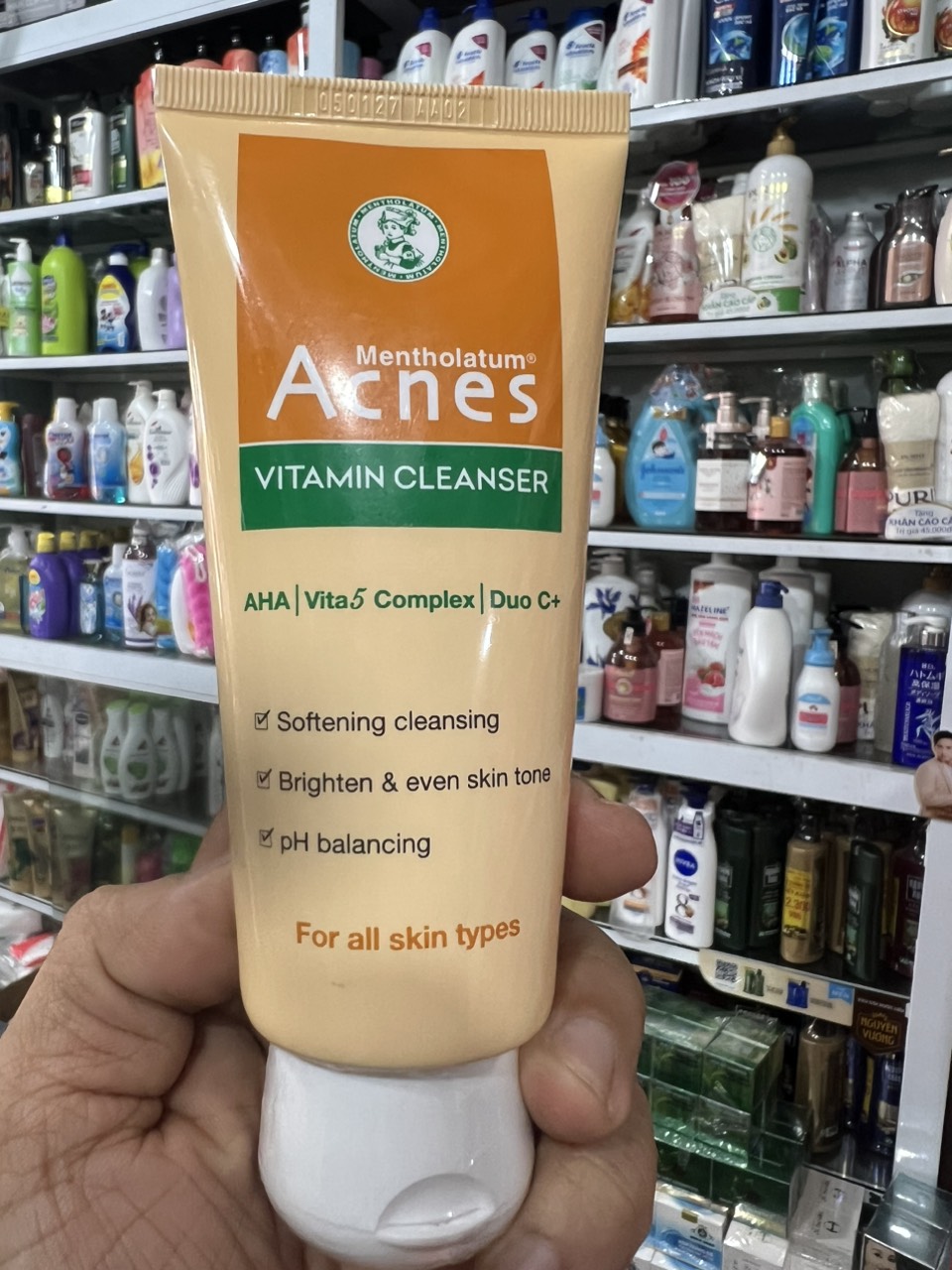 Kem rửa mặt Vitamin Acnes Vitamin Cleanser 100gr