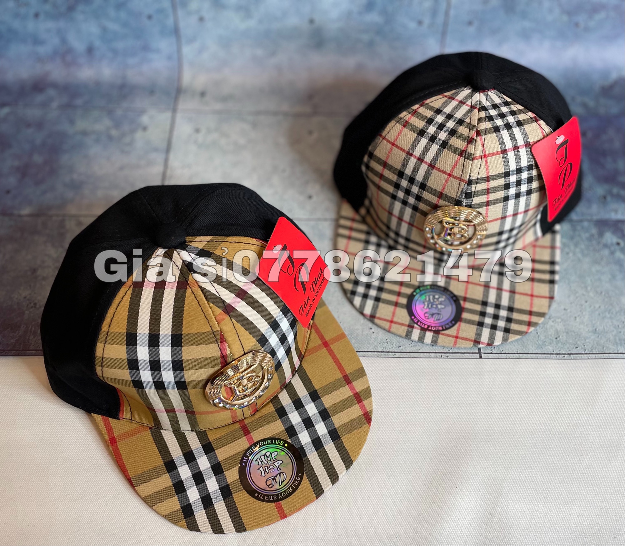 Nón Snapback trẻ em sọc logo sắt 1t đến 5tuổi