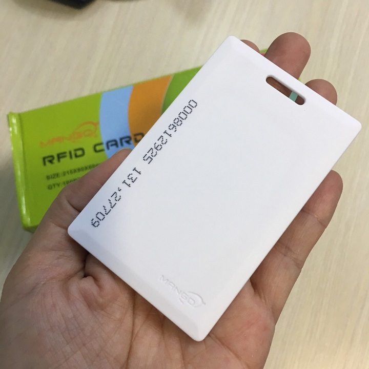 Thẻ từ cám ứng máy chấm công mango dày