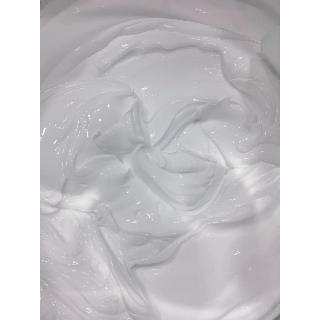 1KG Body dưỡng trắng  lotion phân tử BODY RETINOL - BHA TRẮNG MẠNH - CHỐNG NẮNG - KHÁNG NƯỚC