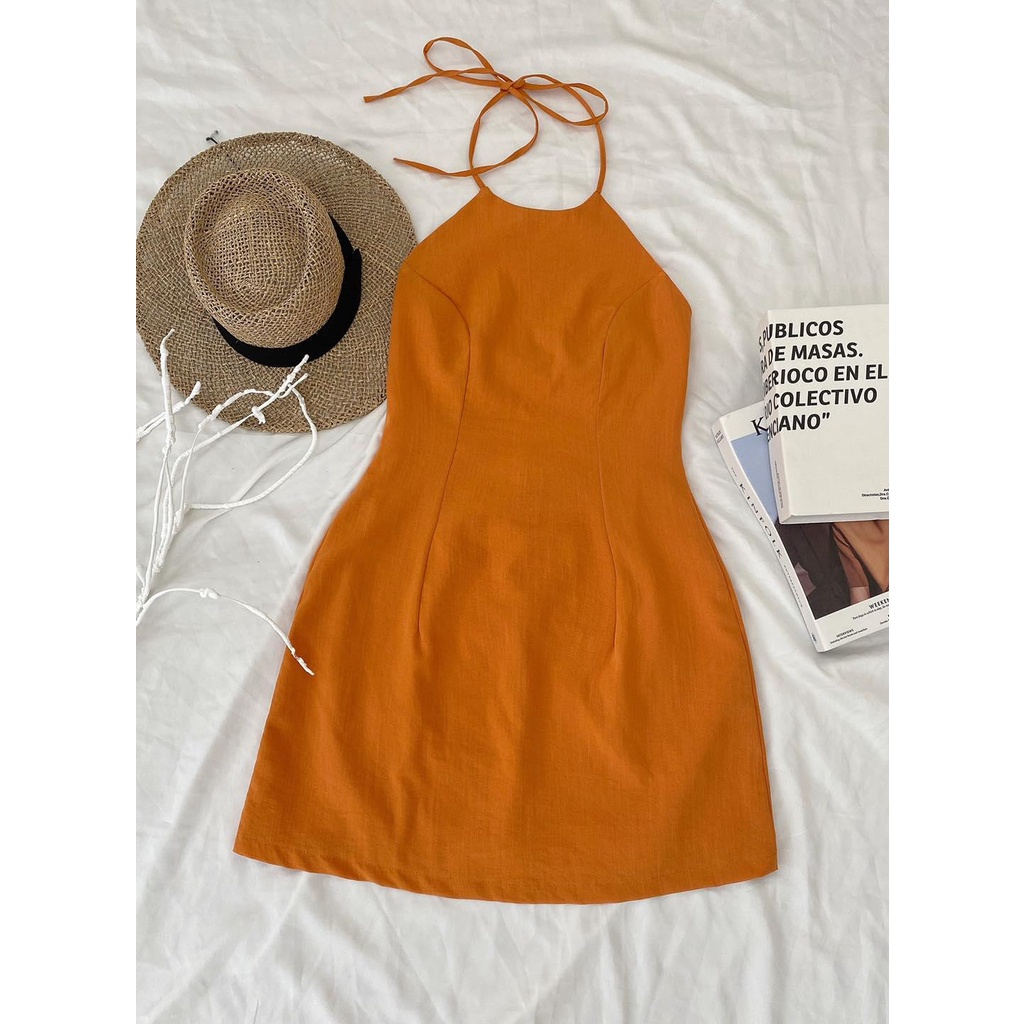 Đầm midi cổ dây yếm bo eo ôm body