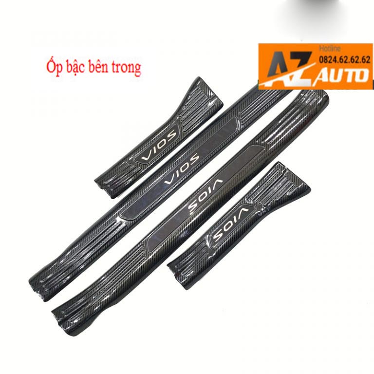 Ốp bậc cửa , nẹp bước chân toyota vios 2022 - 2019 trong, ngoài hàng carbon