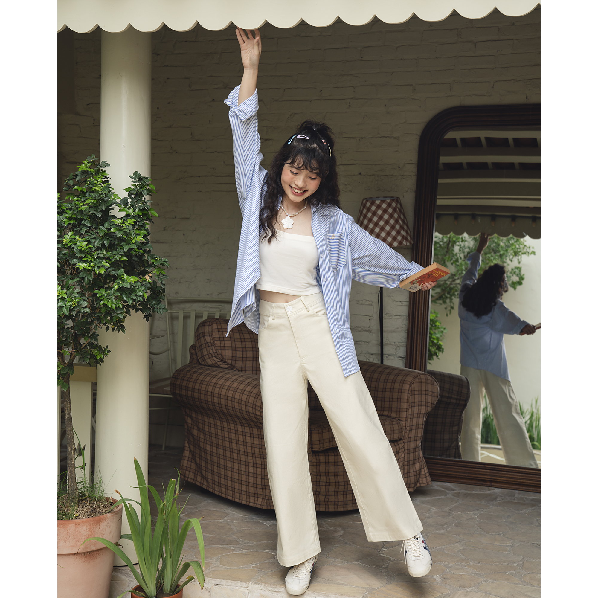 BLEUBIRD Áo sơ mi vải thô dáng rộng Basic Shirt