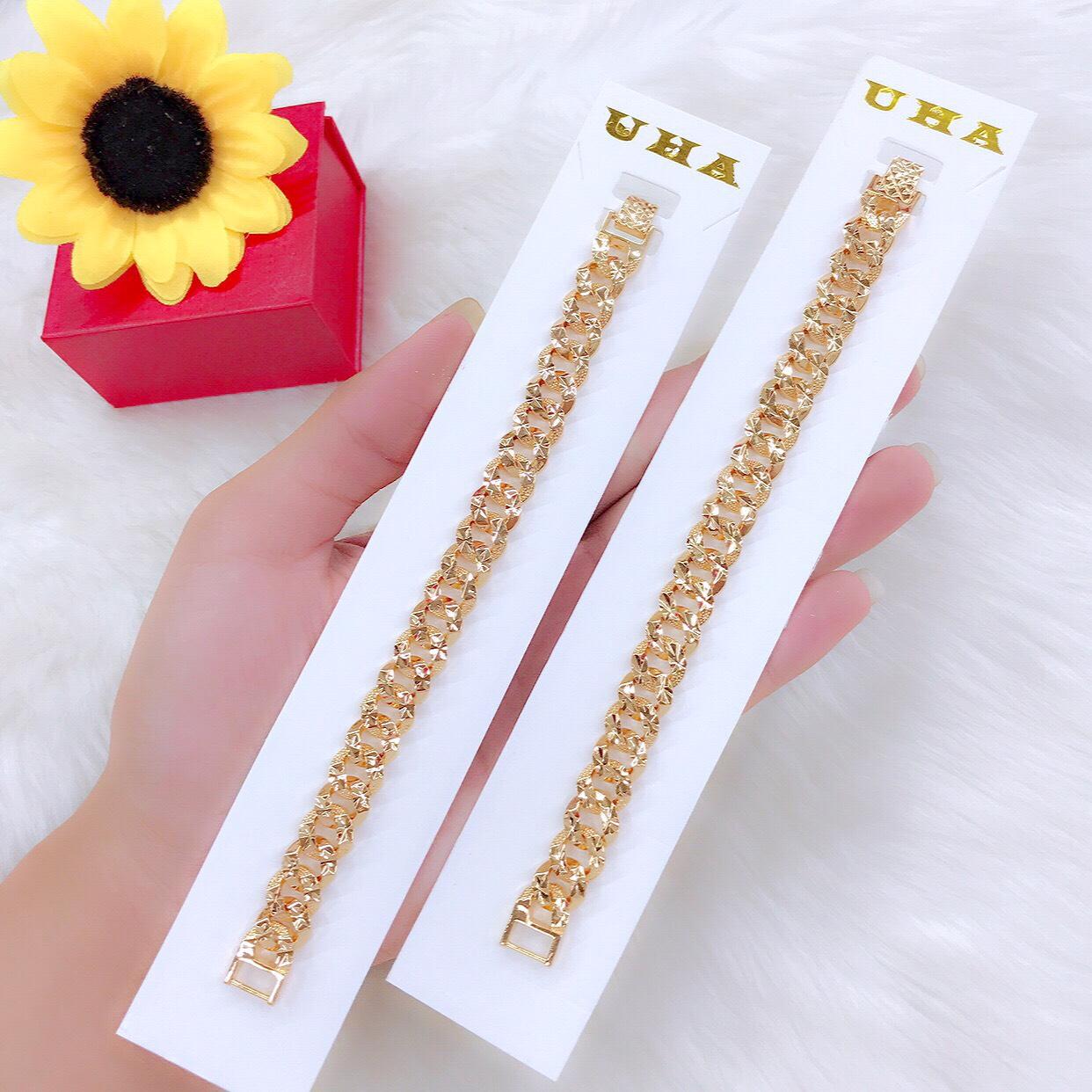 [HCM]Lắc Tay Nữ UHA