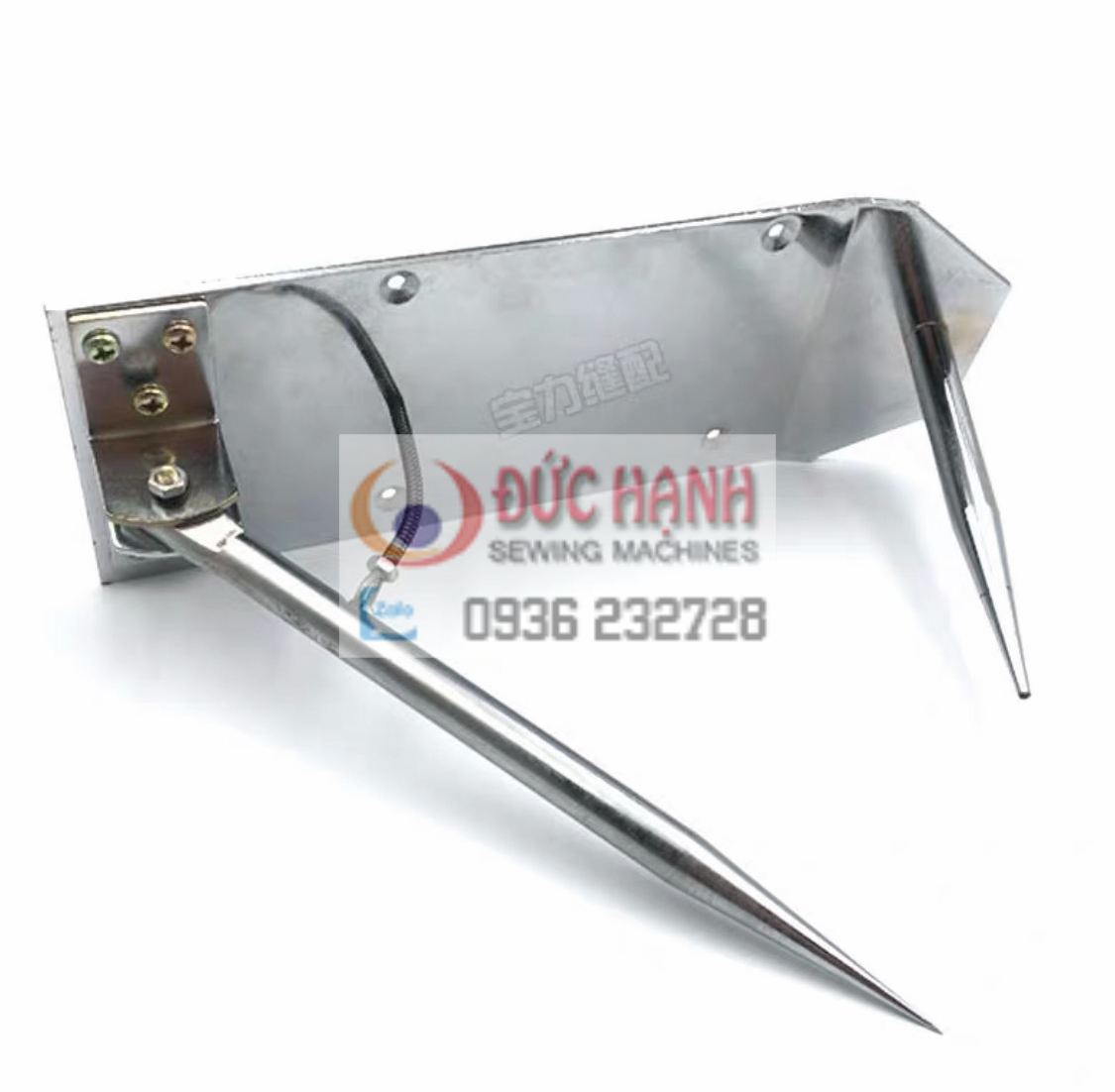 Dụng cụ lộn cổ áo sơ mi