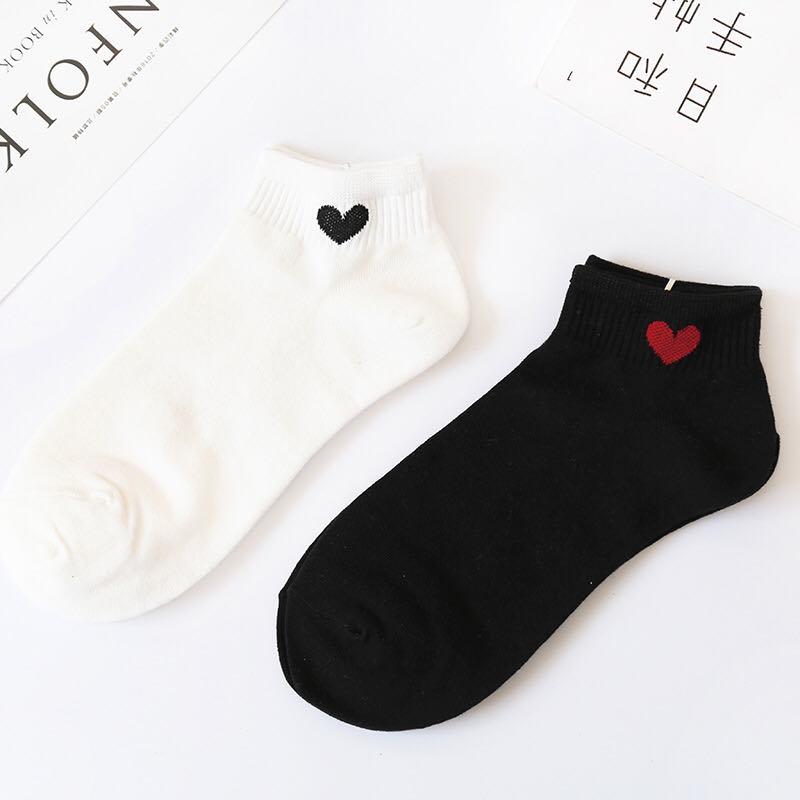 COMBO 5 ĐÔI TẤT CỔ NGẮN HÌNH TIM SIÊU XINH