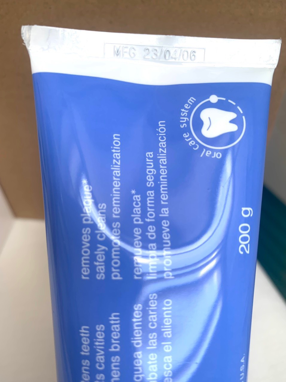 Kem Đánh Răng Đa Chức Năng cao cấp 200g Trắng Răng Thơm Miệng