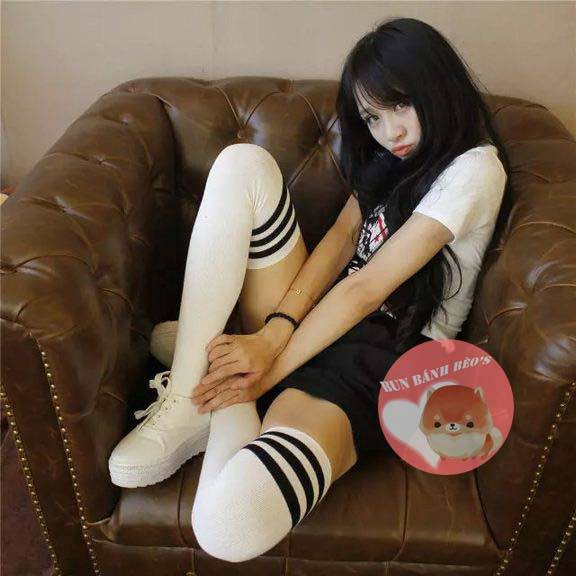 Tất đùi kẻ cổ Hàn Quốc thởi trang, phong cách
