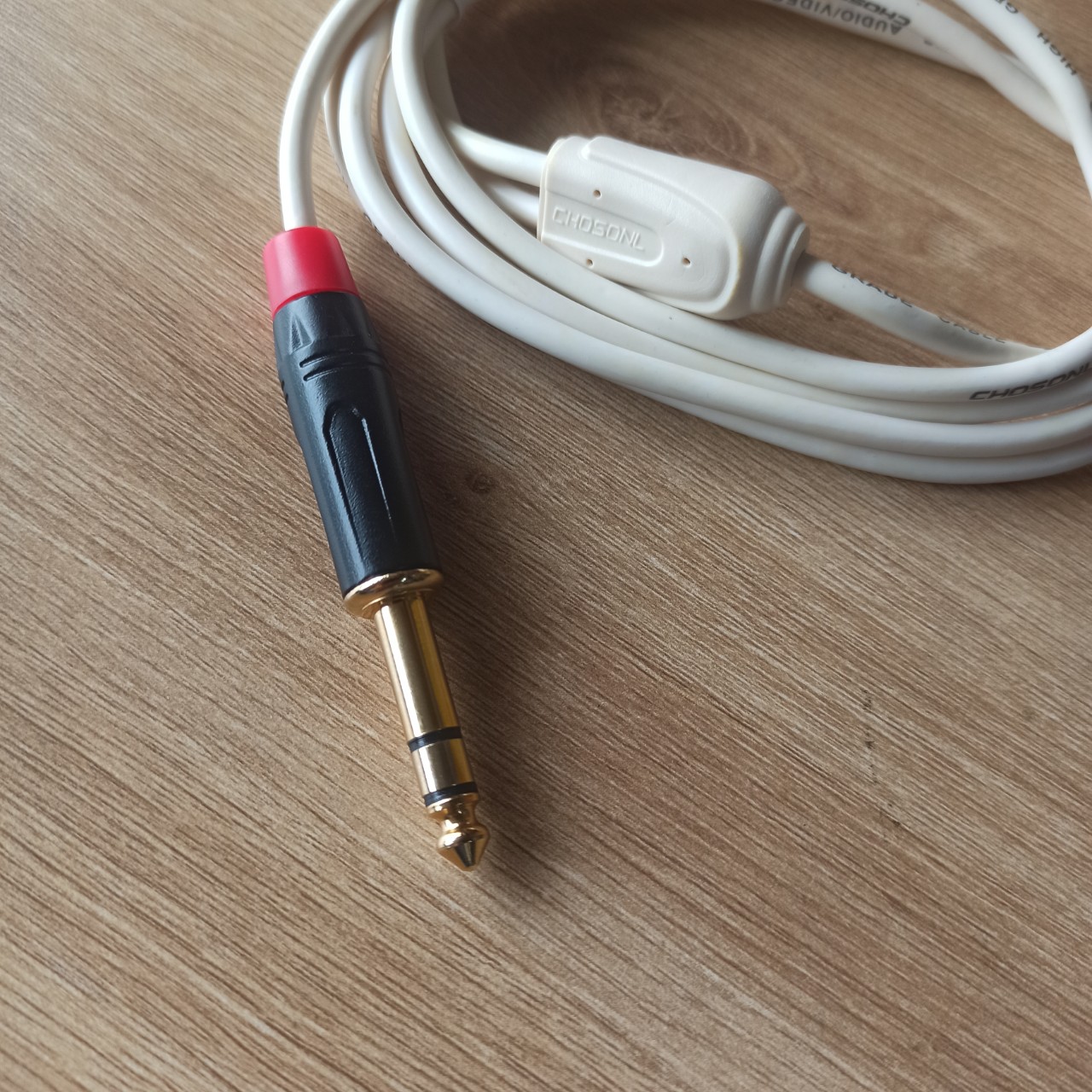 Dây 6 ly stereo ra 2 đầu bông sen
