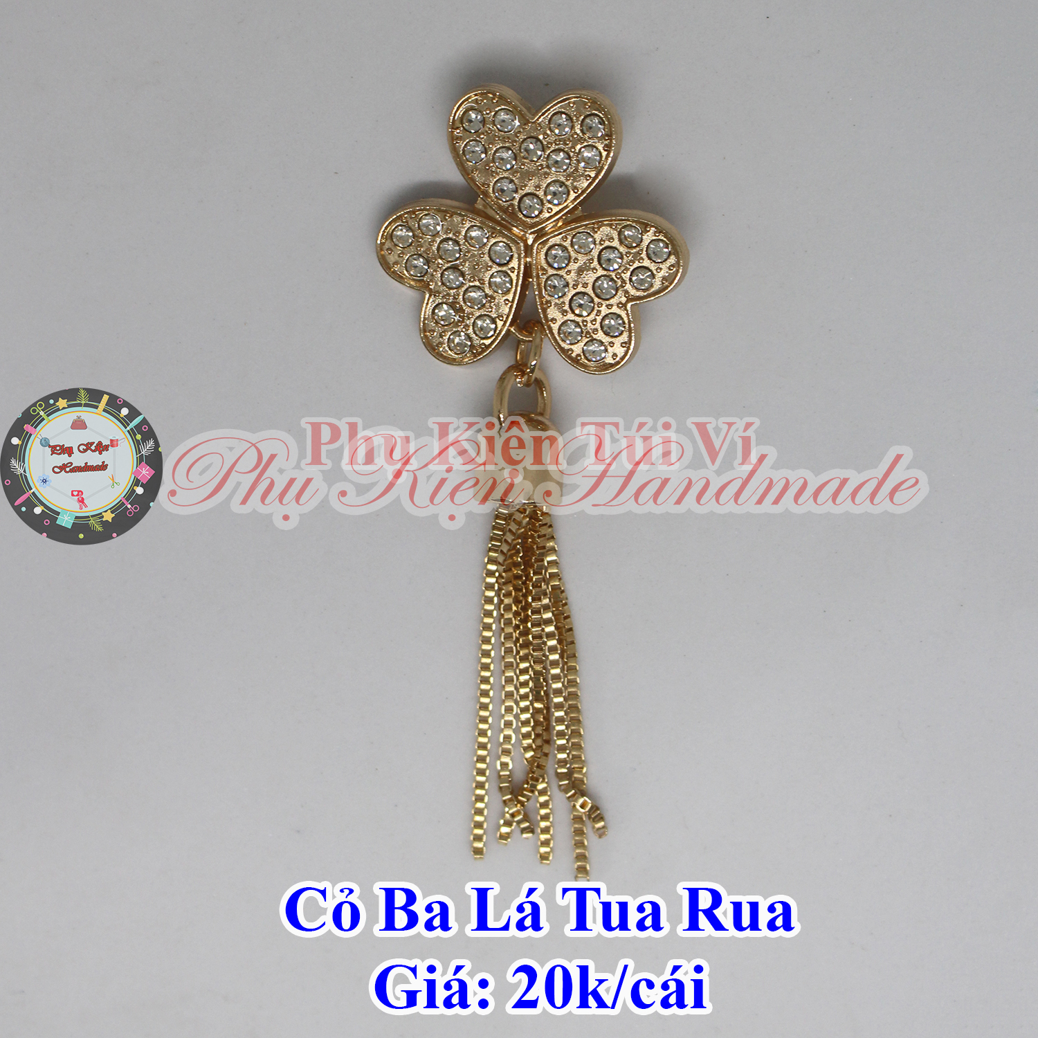 Mạc cỏ ba lá may mắn tua rua làm túi xách