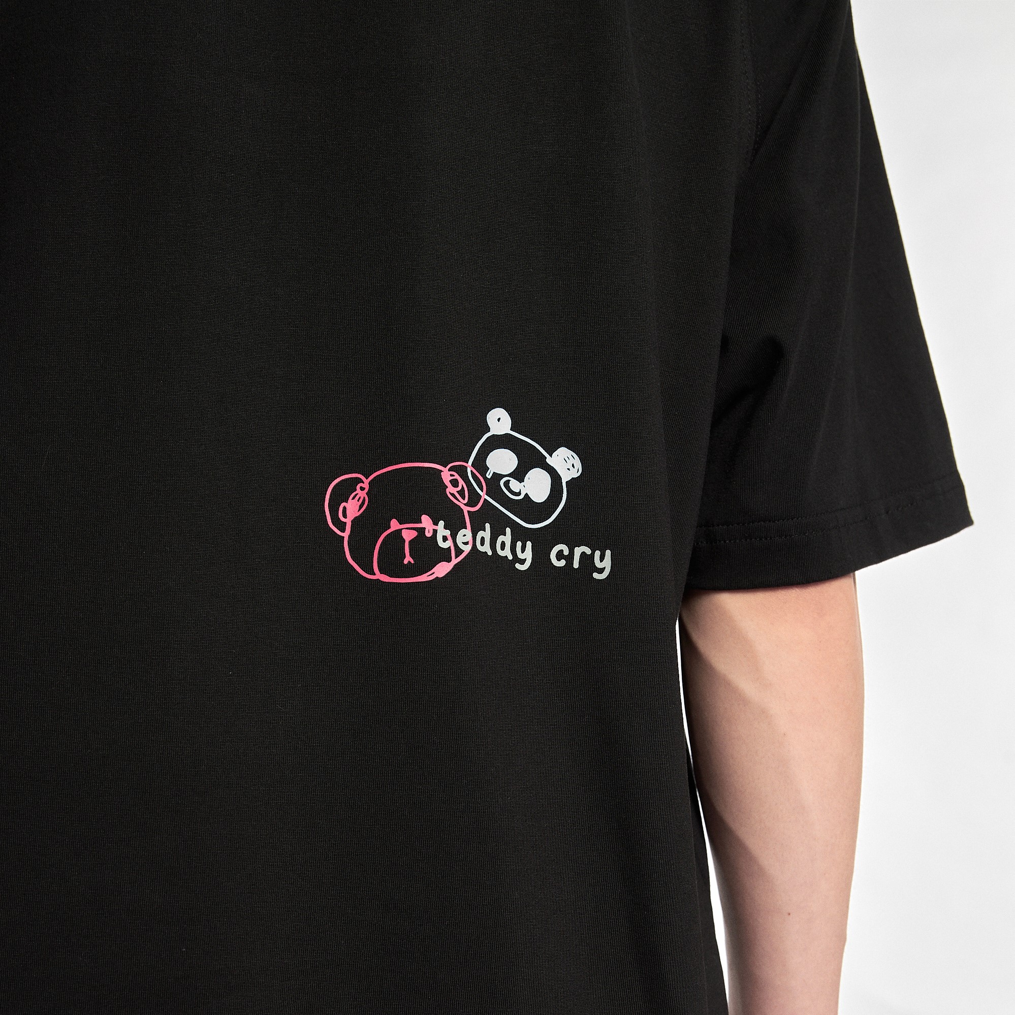 Áo thun SADBOIZ Teddycry Typo Black