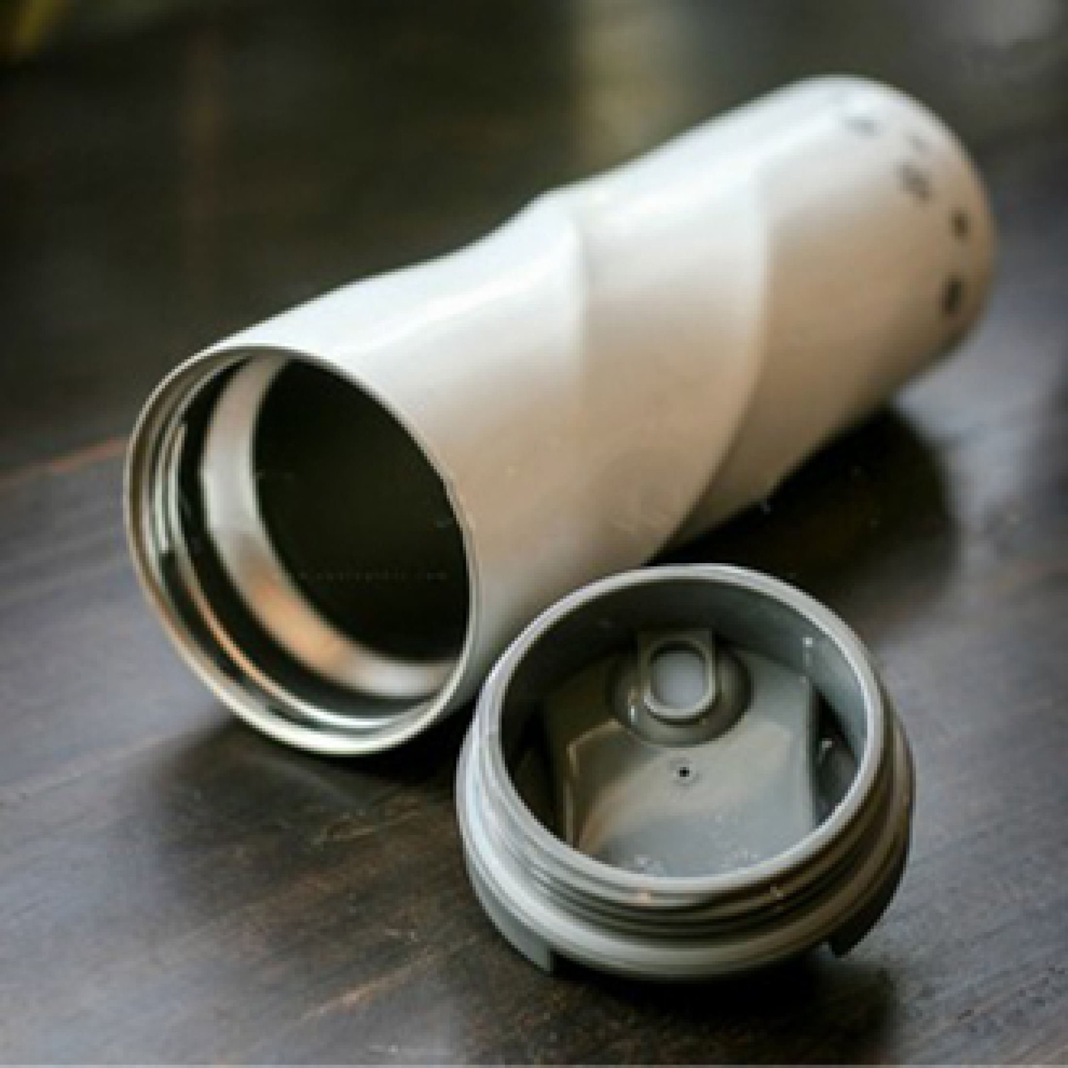 Bình Giữ Nhiệt STARBUCKS Xoắn 500ML ( Hàng Xách Tay " Limited " )