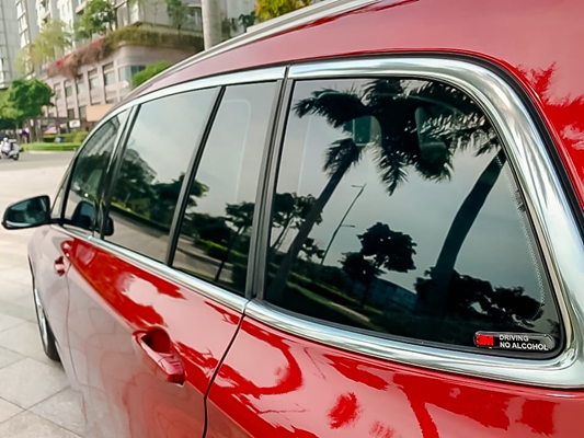 Phim cách nhiệt dán xe ô tô