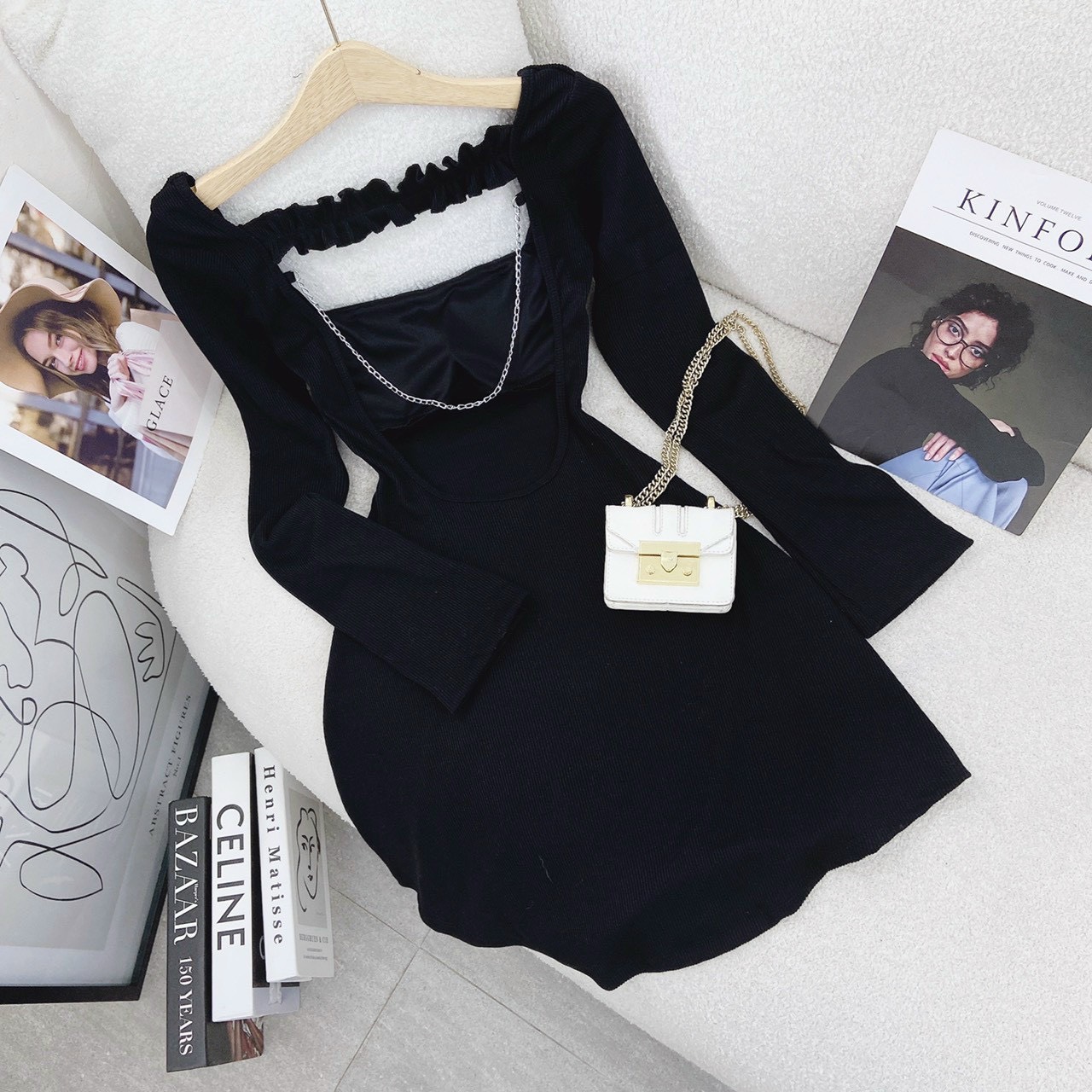 ĐẦM ĐEN CỔ VUÔNG CUTOUT LƯNG