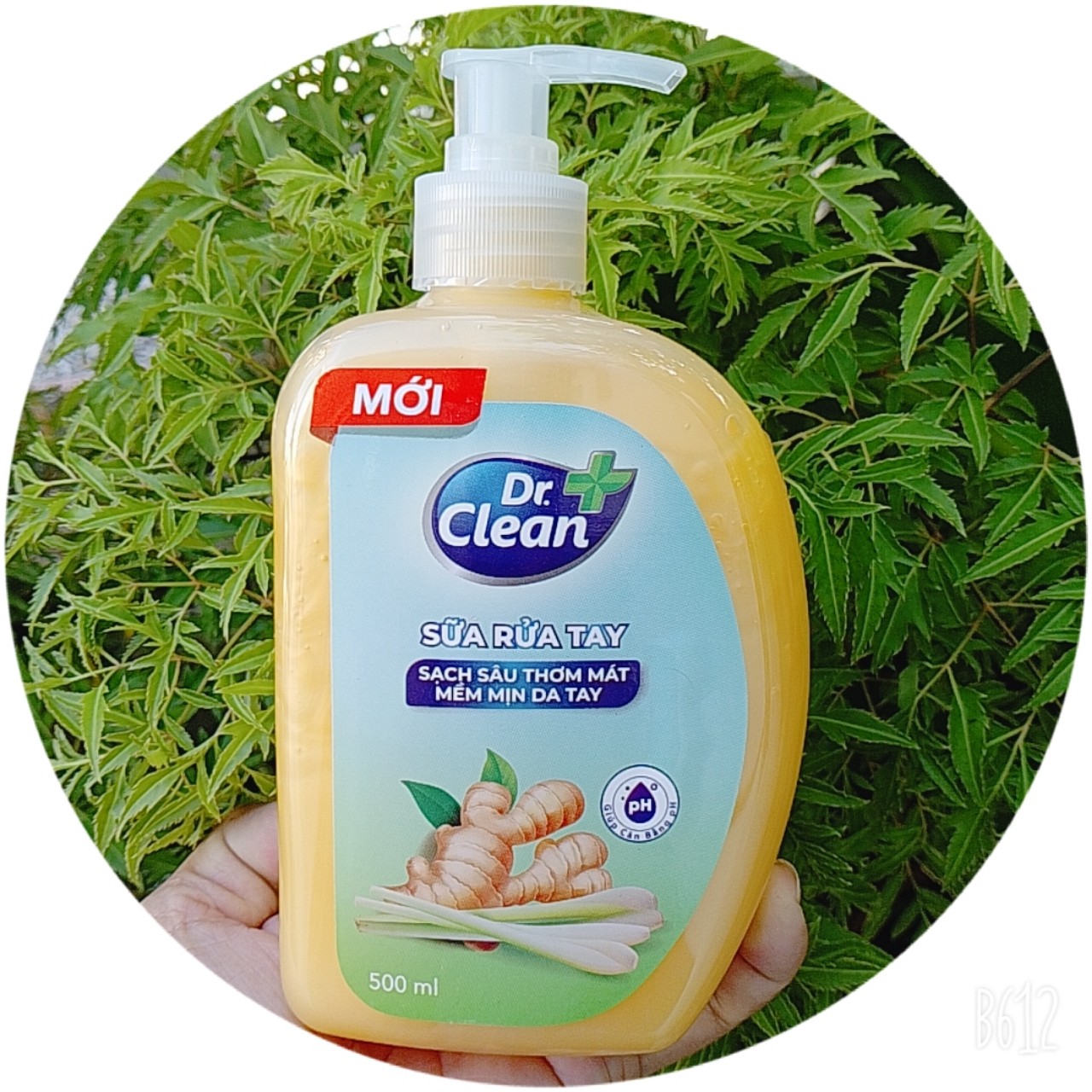 Nước rửa tay kháng khuẩn, dưỡng da Dr.Clean 1 lít