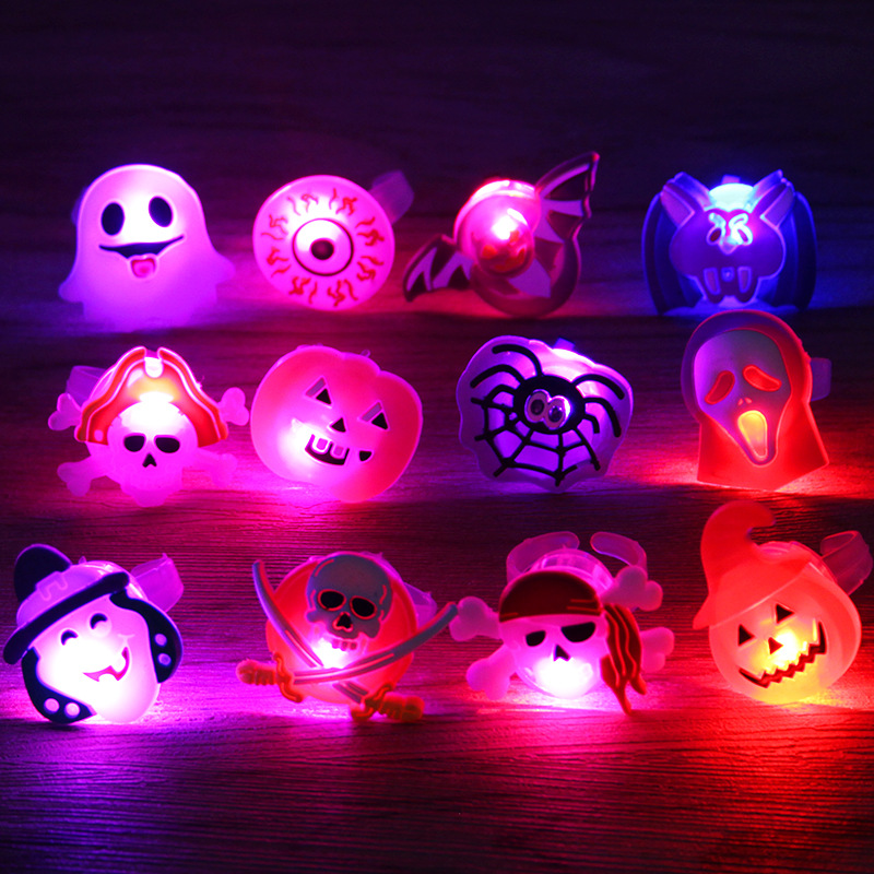 Nhẫn Có Đèn Phát Sáng Chủ Đề Halloween