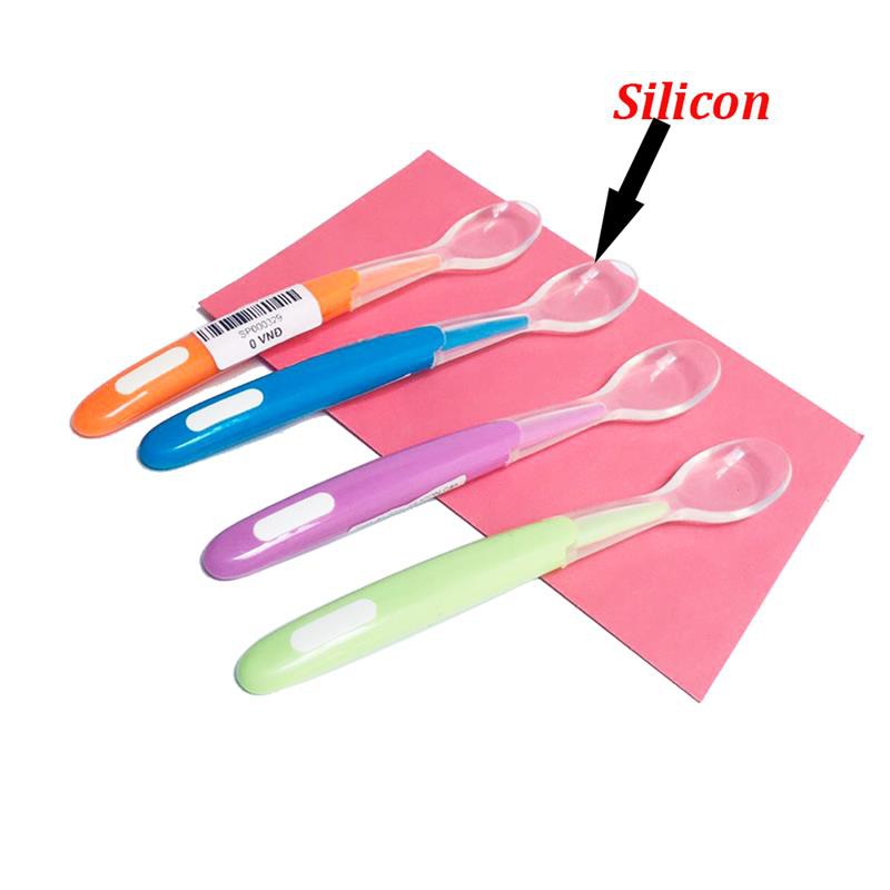 Thìa ăn dặm silicon cán dài cho bé