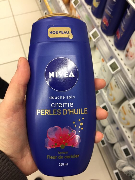 Sữa tắm Nivea Creme Douceur – Creme Nourrissante