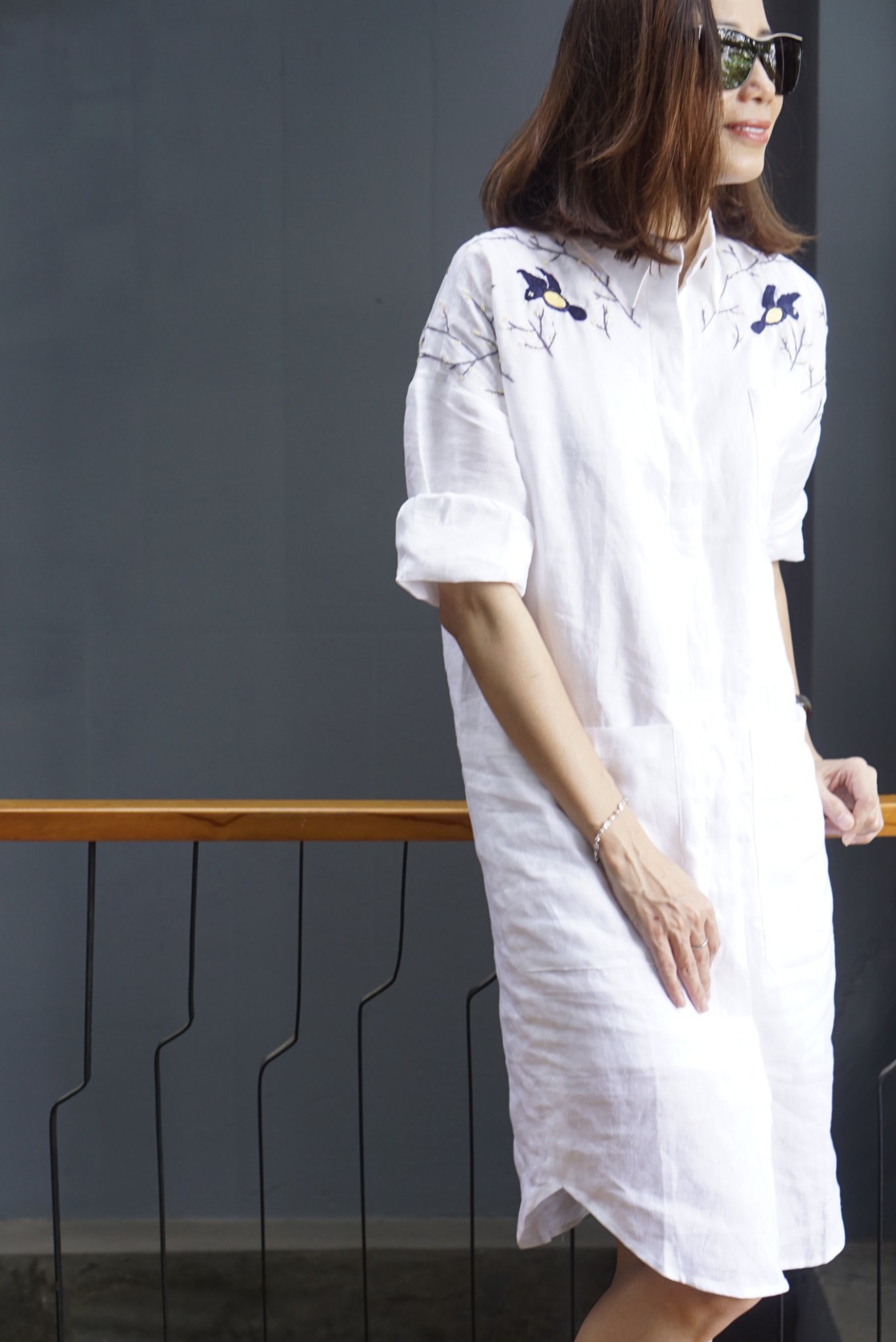 Đầm linen thêu vai - BIJ  MaxMessi